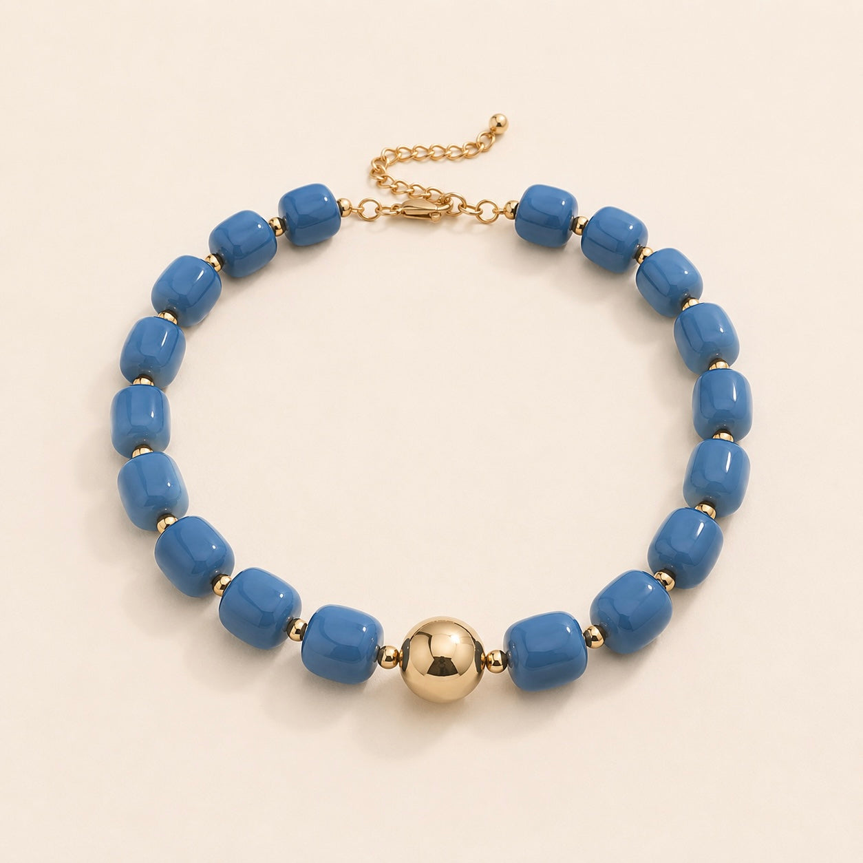 Collier Victoria